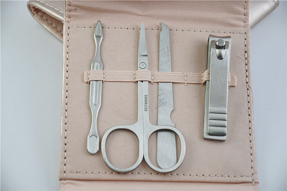 Herramientas de manicura en línea Manicure Tools Online