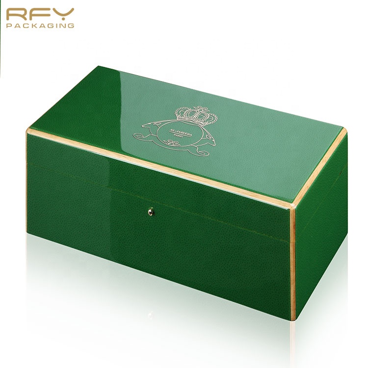 Luxury Arabic style incense burner perfume set boxes custom logo lacquer essence oil parfume bottle wooden box