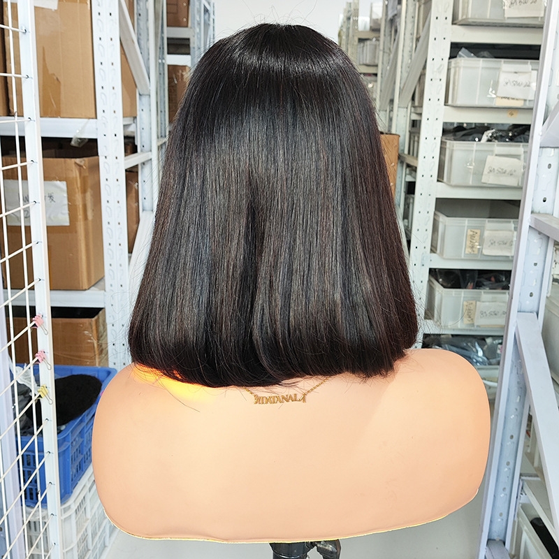 Human Hair Straight Lace Front Wig For Women Daily Wear