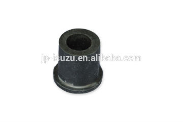 TFR UC SPRING SHACKLE RUBBER