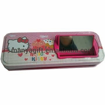 Hello Kitty Tin Pencil Box with Reversed Mirror