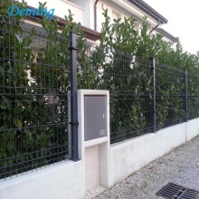 PVC coated welded 3d curved wire mesh fence