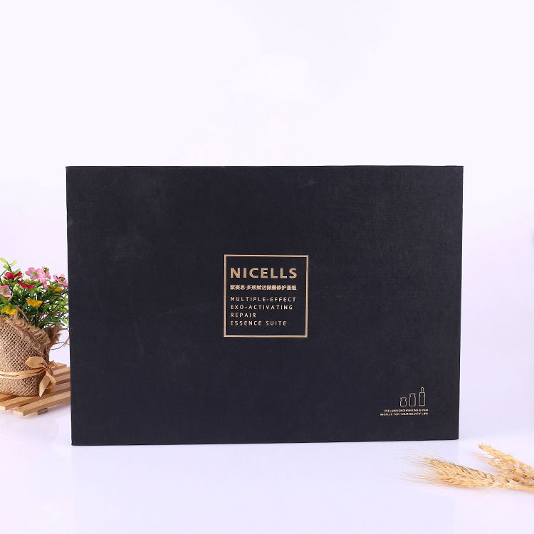 Gold Foil Logo Box Black Box مع رغوة