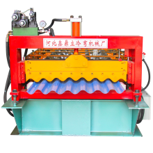 Corrugating roofing sheet making machine