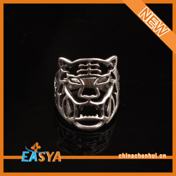 Alibaba Hot Sell Tiger Ring Silver For Men