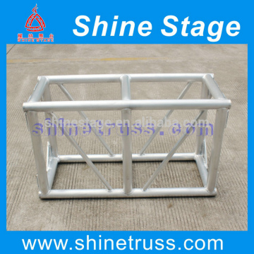 Shinestage TUV stage spigot truss
