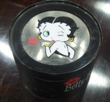 composite can with a clear window