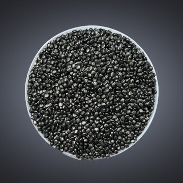 Universal injection molding high concentration black masterbatch