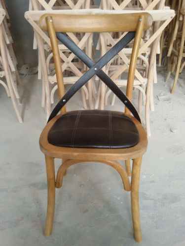 Crossback καρέκλα με PU μαξιλάρι