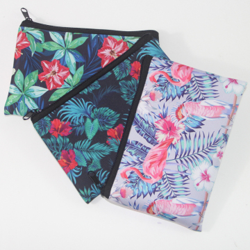 Plain advertising pencil case with zipper opening