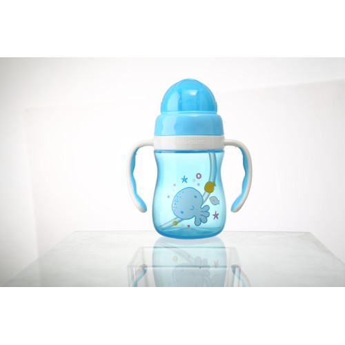 Botella de agua potable para bebés Baby Straw Cup M