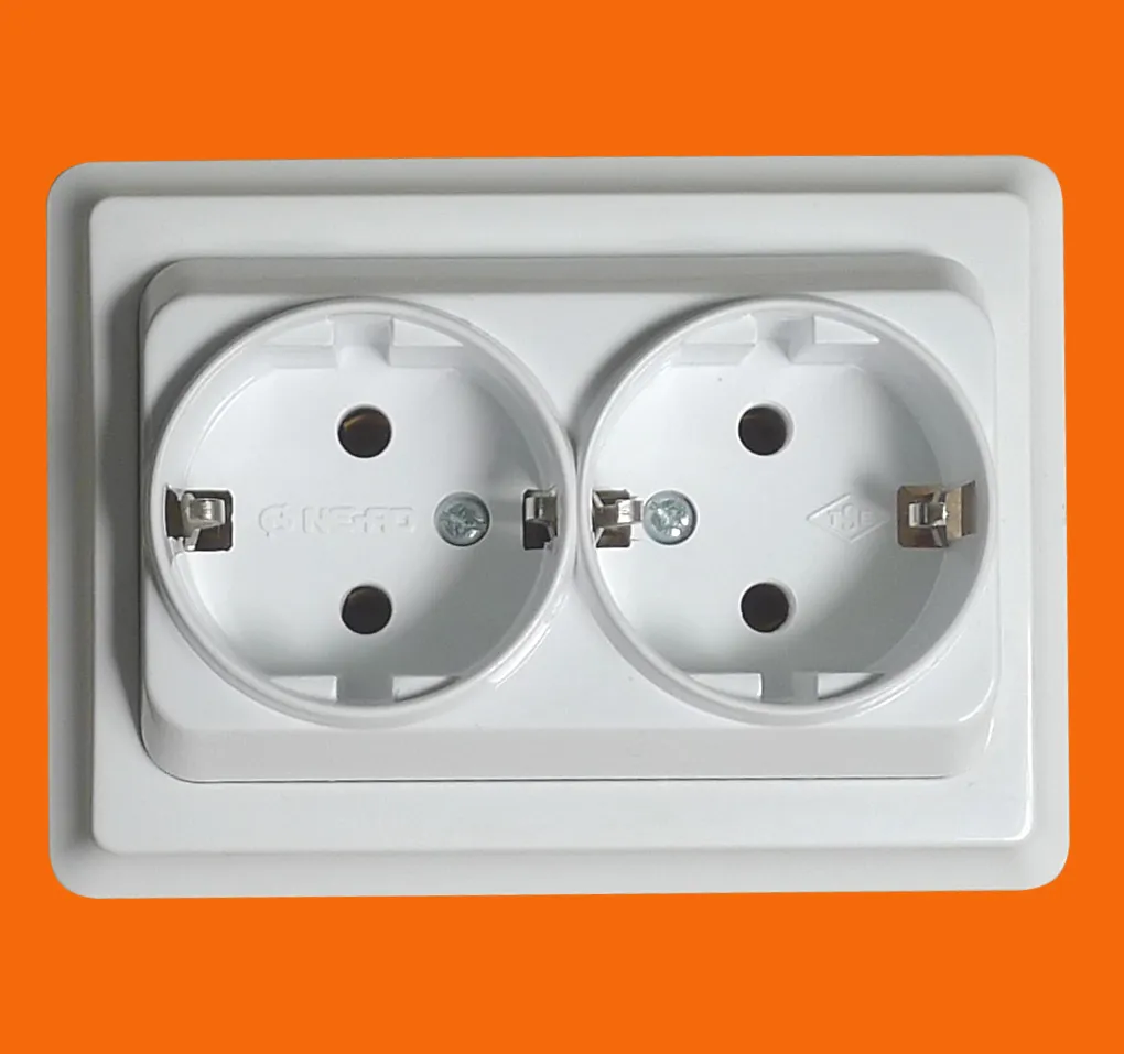 2pin Flush Mounted 16A Wall Socket Outlet (F7010)