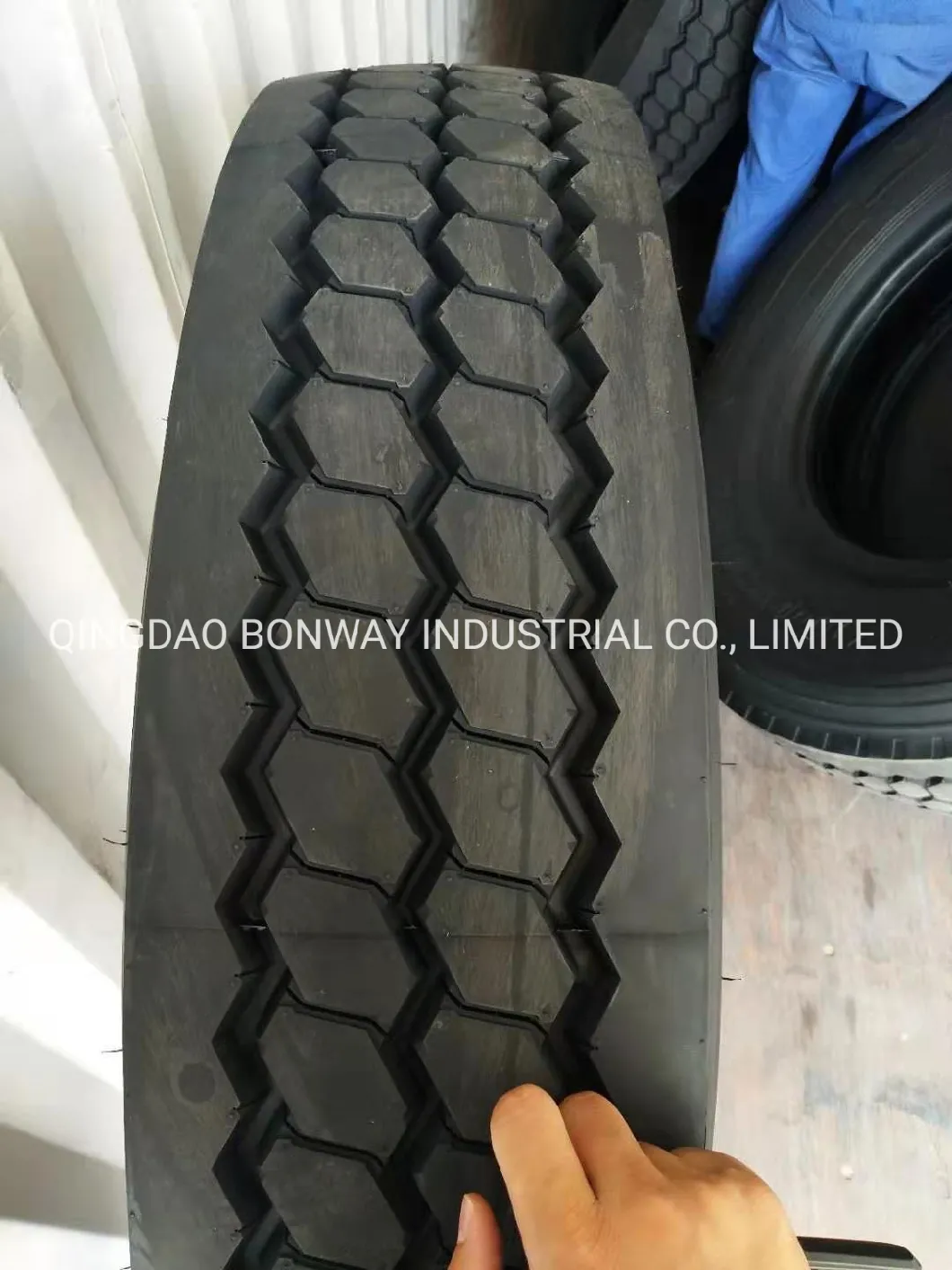 Longmarch/ Roadlux/ Triangle/ Linglong/ Chengshin Tyre High Quality 1200r24 1200r20