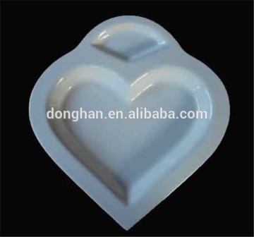 Cheap white porcelain heart shape plate