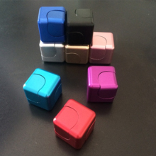 Low Price Newest Fidget Toy Magic Cube Fidget Spinner Stress Release Hand Spinner