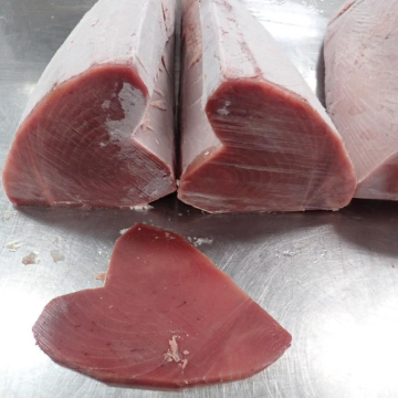 Co treated Fresh Yellowfin tuna loin