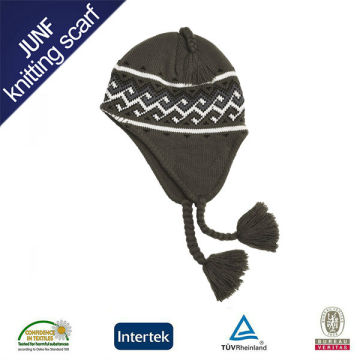 Fashionable winter acrylic knitted knitted long beanie hat