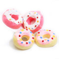 Hot Selling Mini Donut Hars Cabochon Plat Zoete Voedsel Donut Handgemaakte Craft Decor Kralen Charms Haarspeld Ornamenten