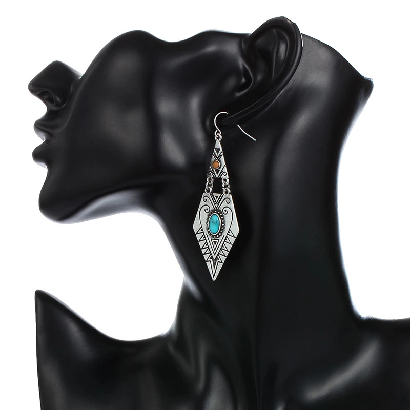 Retro Temperament Rhombus Shaped Earrings Bohemian Fashion Earrings for Women Gift