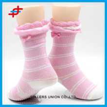 2015 Cute Pink Color Stripe Pattern Anti-slip Socks For Young Girls