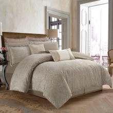 top quality Jacquard Embroidery comforter set