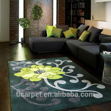 Red Color Rug 002