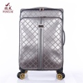 Berkualiti tinggi kalis air PU Disesuaikan 4 Wheels Luggage