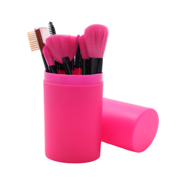 cosmetic brushes