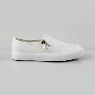 New quality cloth canvas shoes for men buy online