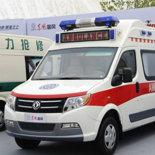 Camion de transport d&#39;ambulance de marque Dongfeng