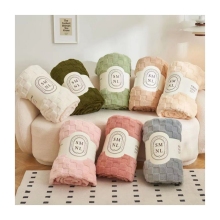 Benyi Carpet Blanket: 100% Polyester Double-Face Jacquard Cotton Velvet Waffle Blanket