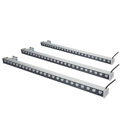 Slender single row LED wall lamp