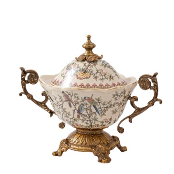 Wholesale Luxury Handmade Porcelain Miniatures and Ceramic Flowers Jars for Home Decoration