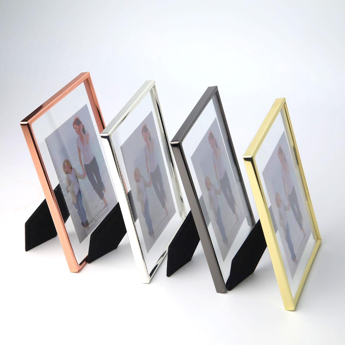 Nordic Metal A4 Wall Hanging Picture Frame 6 Inches Glass Table Decoration 7 Inches 8 Inches Photo Frame