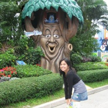 Customizable Animatronic Talking Tree for Events