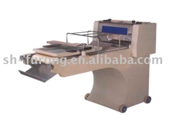 Dough Moulder