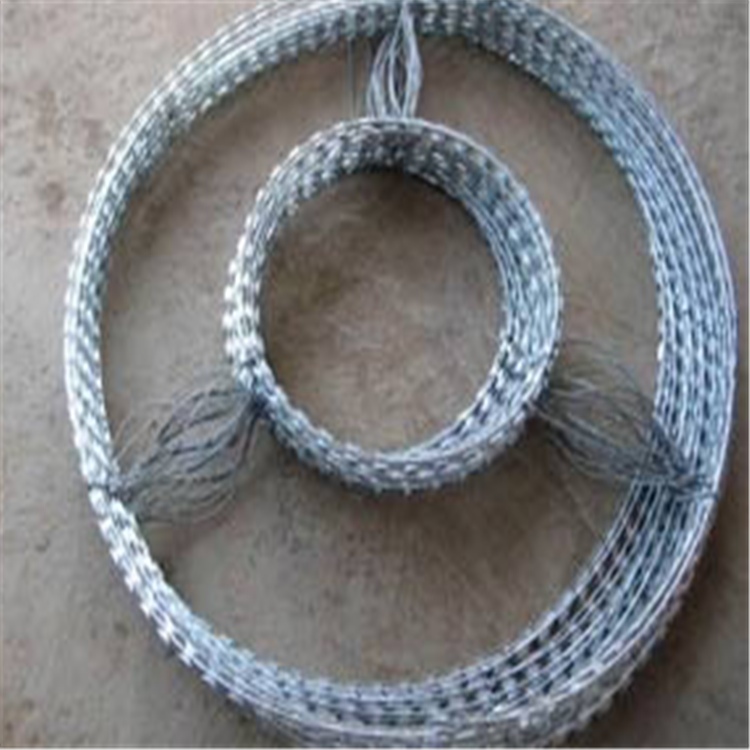 Factory Prices 25kg Galvanized Barbed Fencing Wire