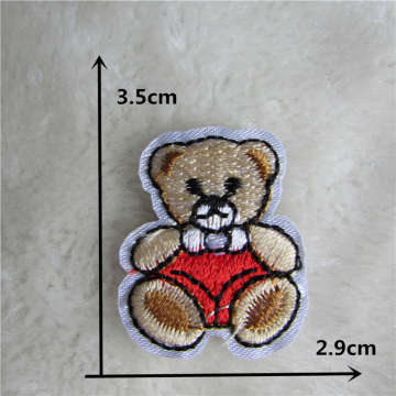 Dessin animé mignon petit ours patchs de broderie chenille