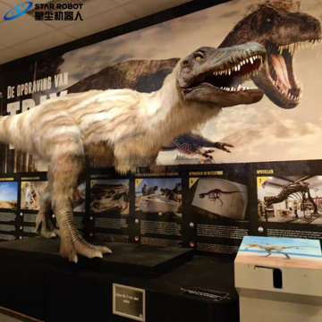 Animatronic Dinosaur Tyrannosaurus dengan bulu
