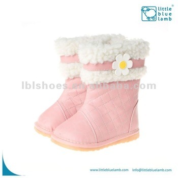 littlebluelamb squeaky boot boot baby girl pink shoes SQ-C10901-PK