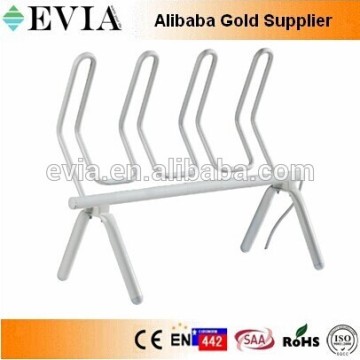 Floor-standing electric shoe dryer warmer hanger