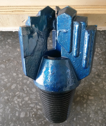 water well drilling drag bits