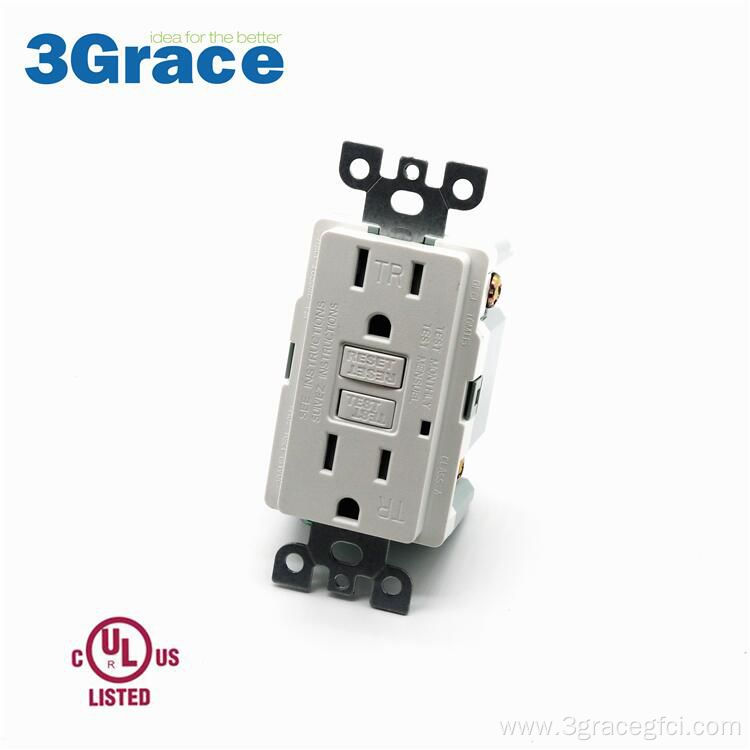 15 Amp White GFI Receptacle Outlet