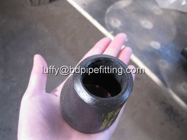 Alloy pipe fitting (282)