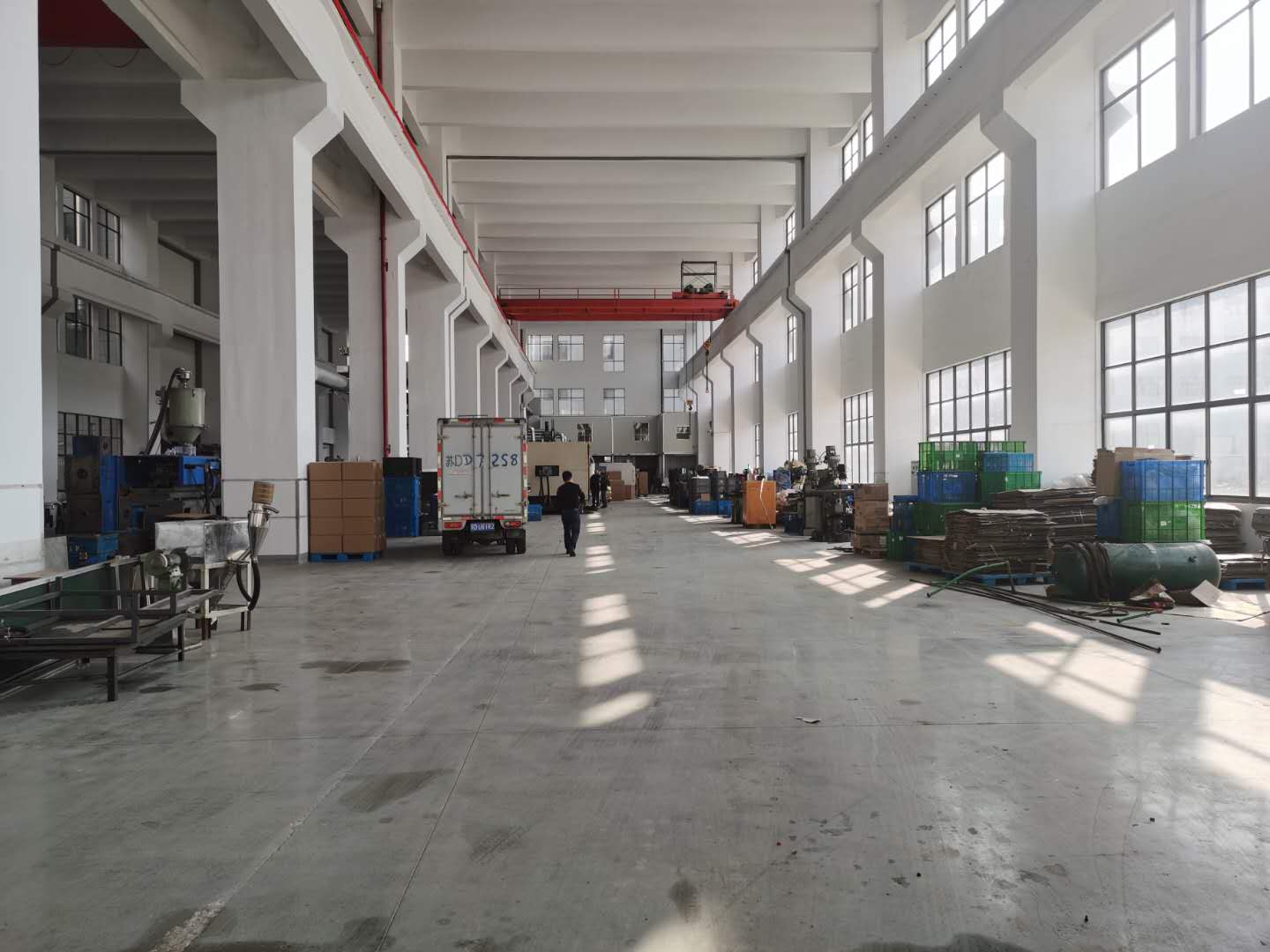 Fully Automatic 15 Capacity Egg Incubator Type Small Automatic Egg Incubator