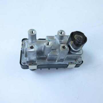 Motor nr. SAA6D107E-1B Reserveonderdelen 20J-62-13141 Klep Assy