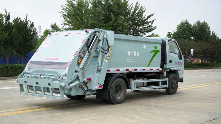 JMC Compactor Compactor /Herbish Collector /Recycling Truck