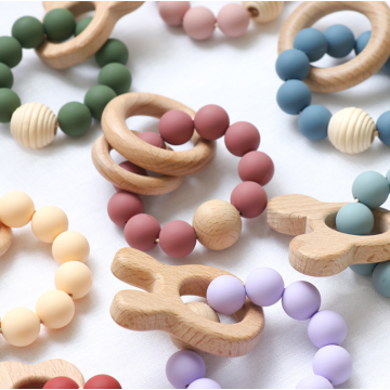 Djur Silicone Natural Beech Wood Baby Teething Ring