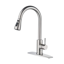 Faucet tal-kċina tal-istil kummerċjali tal-chrome tal-lieva waħda