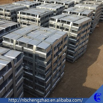 Good impact resistance post & spacer corrugated guardrail